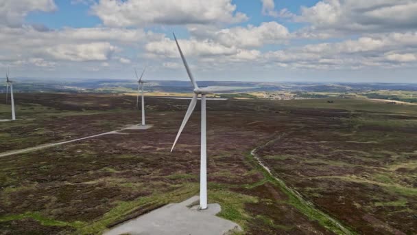 Wind Farm Gelegen West Yorkshire Moors Het Verenigd Koninkrijk Genomen — Stockvideo