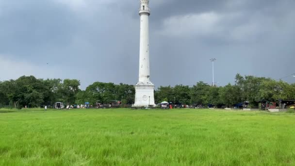 Video Shaheed Minar Památník Kalkatě Který Byl Postaven Brigádním Areálu — Stock video