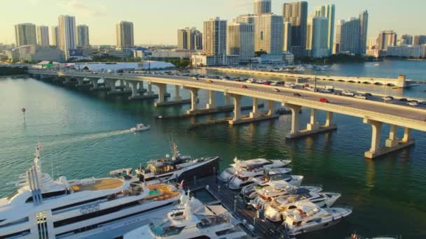 Macarthur Causeway Bridge Miami Śródmieście Zachodzie Słońca — Wideo stockowe