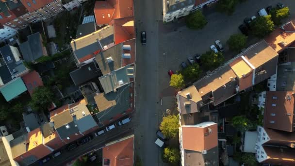 Mittelalterliche Altstadt Der Ostsee Glatte Luftaufnahme Aus Der Vogelperspektive Drohne — Stockvideo