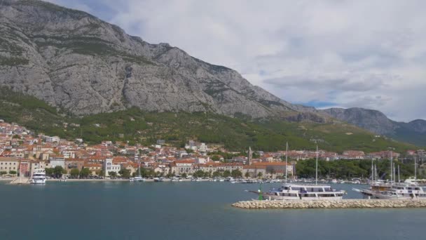 Oprichting Van Shot Van Makarska Haven Een Zonnige Zomerdag Kroatische — Stockvideo