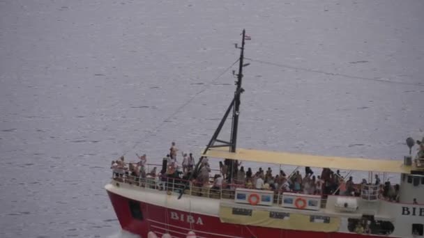 Πλοίο Του Κόμματος Μπίμπα Που Πλέει Στην Αδριατική Θάλασσα Στην — Αρχείο Βίντεο