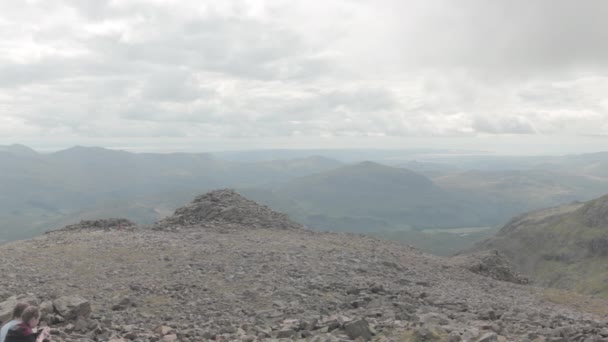 Wiele Pasm Górskich Można Zobaczyć Anglii Klifu Scafell Pike Mountain — Wideo stockowe