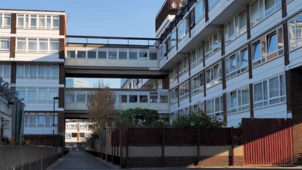 Stabilimento Passerelle Appartamenti Nella Tenuta Del Consiglio East London — Video Stock