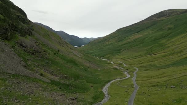 Drone Vidéo Des Passages Les Élevés Cumbrias Col Honister Fait — Video