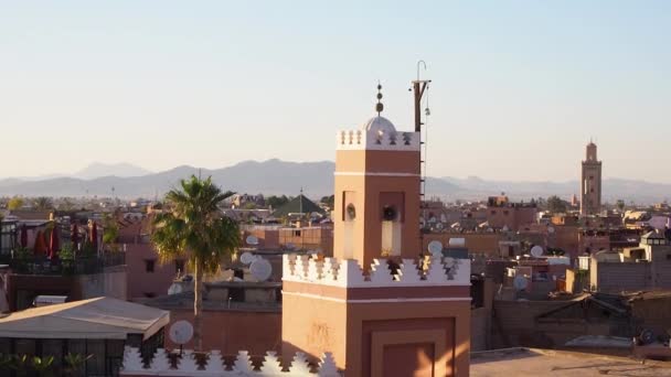 Aufnahmen Des Stadtbildes Von Marrekesch Der Nähe Des Djemaa Fnaa — Stockvideo