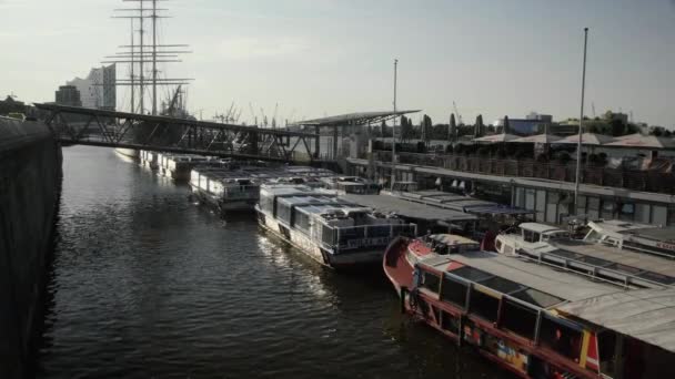 Hamburg Landungsbrücken Frühen Morgen Leer Elbdeutschland — Stockvideo