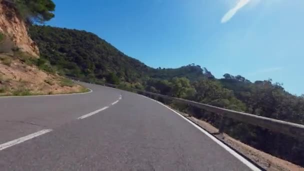 Tembakan Pov Dari Pengendara Sepeda Rekreasi Menikmati Pemandangan Gunung Yang — Stok Video