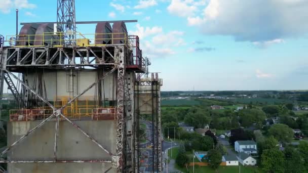 Close Zichtmechanisme Structuur Van Verticale Hefbrugtoren — Stockvideo