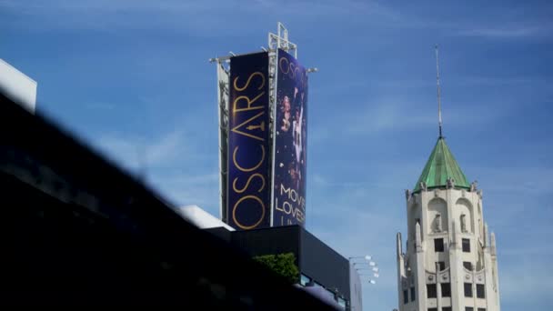 Large Banner Advertising 2021 Oscars Hollywood Boulevard — Stock Video