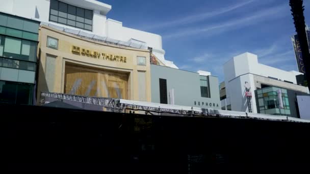 Dolby Theatre Sign Oscars Stage Being Constructed Center Hollywood Boulevard — Stock Video