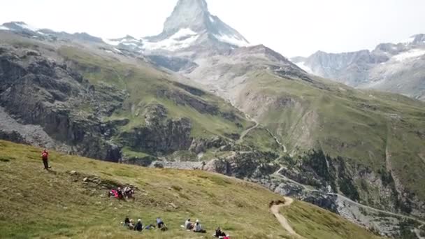 Luta Upp Drönare Utsikt Över Cervin Zermatt Schweiziska Alperna Stenig — Stockvideo