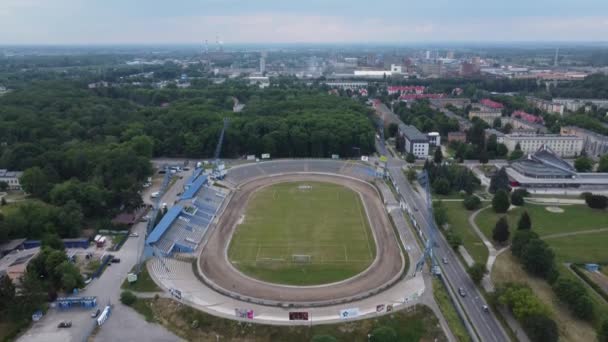 Flyover Motocicleta Polonesa Speedway Parque Centro Arte Fábrica Produtos Químicos — Vídeo de Stock