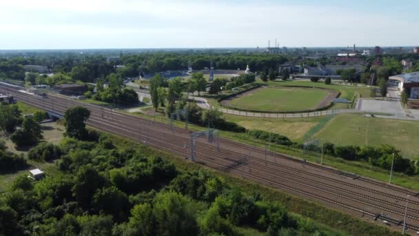 Μετάδοση Πολωνικών Σπιτιών Σιδηροδρομικών Γραμμών Αυτοκινητόδρομων Αθλητικών Γηπέδων Και Χημικών — Αρχείο Βίντεο