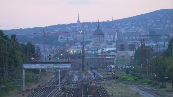 Dag Till Natt Solnedgång Timelapse Budapest Västra Järnvägsstationen Med Vackra — Stockvideo
