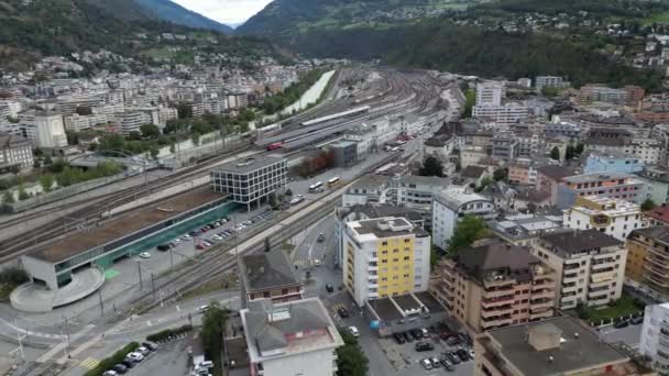 Brig Cidade Nos Alpes Valais Meio Cidade Brig Glis Estação — Vídeo de Stock