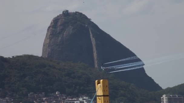 Raduno Elettorale Bolsonaro Jet Volano Formazione Trascinando Fumo Rio Janeiro — Video Stock