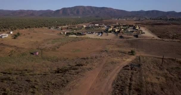 Drone Volando Una Tierra Rancho Durante Una Fiesta Bodas — Vídeo de stock