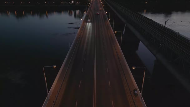 Bil Kör Över Gdanski Bridge Warszawa Panorama Över Warszawa Gryningen — Stockvideo