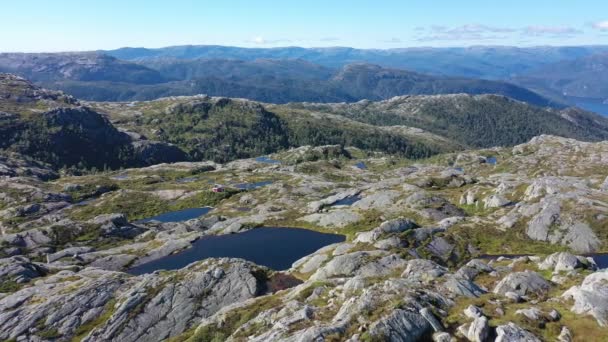 Beautiful Untouched Norwegian Nature Mountain Scenery Stamneshella Summer Day Aerial — Stock Video