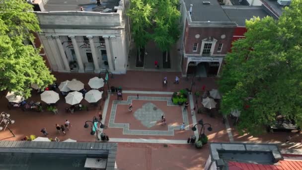 Virginia National Bank Outdoor Downtown Mall Pedestrian Walkway Aerial View — Stock Video