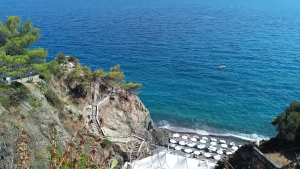 Tiro Constante Ocean Lagoa Perto Gênova Itália Durante Verão — Vídeo de Stock