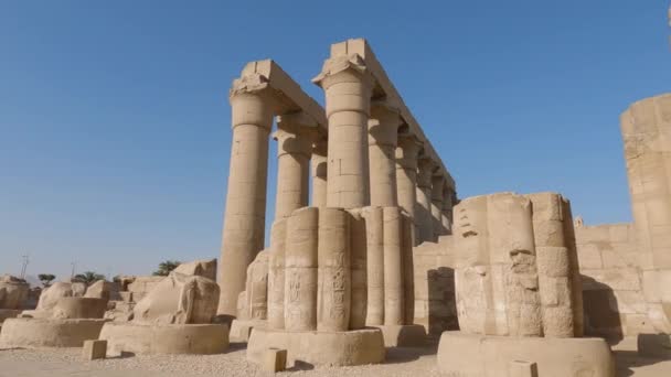 Hand Held Schot Toont Prachtige Structuren Nog Steeds Staan Luxor — Stockvideo