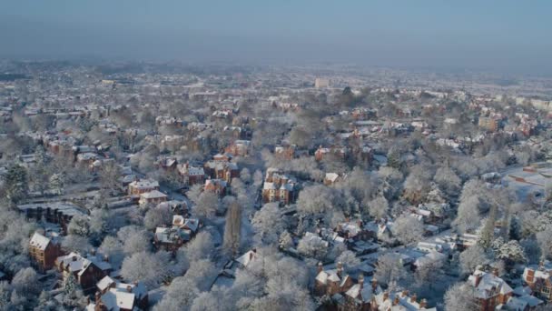 Luftaufnahmen Von Wohnhäusern Nottingham England Zurückziehen — Stockvideo