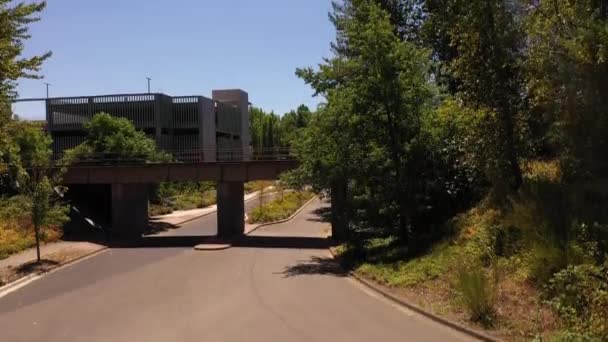 Eugene Oregon Eua Drone Ascendente Sobre Cidade Edifícios Universidade Oregon — Vídeo de Stock