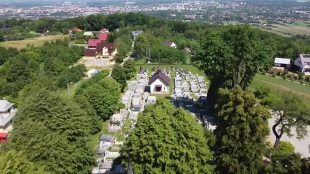 Martin Hill Tarnw Polônia Sítio Martin Bispo Igreja Madeira Cemitério — Vídeo de Stock
