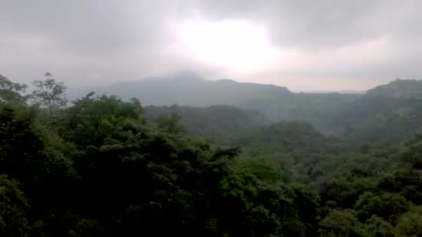 Vue Vallée Des Montagnes Dans Maharashtra Inde Pendant Saison Mousson — Video