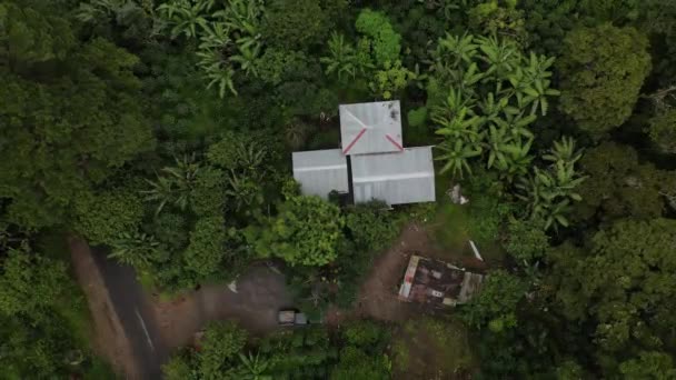 Pemandangan Zenith Udara Dari Sebuah Rumah Tengah Hutan Boquete Panama — Stok Video