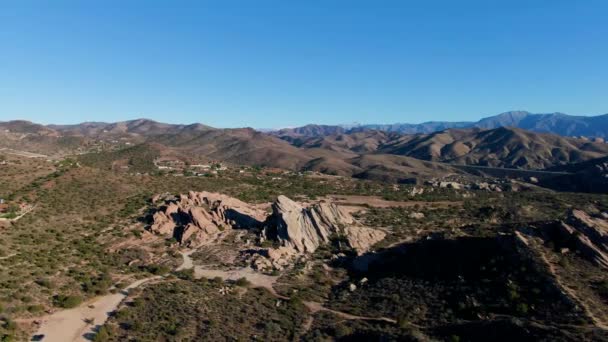 Vásquez Rocas Área Natural Vista Desde Lejos — Vídeos de Stock