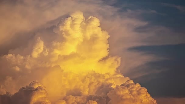 Timelapse Πλάνο Της Κίνησης Και Σχηματισμό Των Cumulonimbus Σύννεφα Κατά — Αρχείο Βίντεο