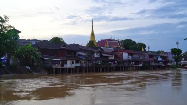 Społeczność Chanthaboon Waterfront Chanthaburi Tajlandii — Wideo stockowe