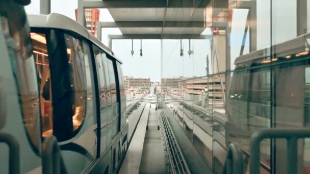 Sky Train Sta Lasciando Terminal All Aeroporto Phx Sky Harbor — Video Stock