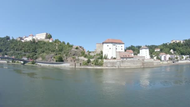 Schlösser Ober Und Niederhaus Ufer Der Donau Passau — Stockvideo