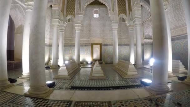 Filmagem Túmulos Saadian Mausoléu Marrakech Marrocos — Vídeo de Stock