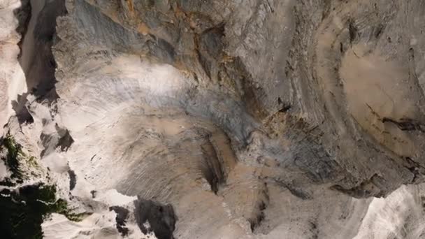 Nahaufnahme Des Zerklüfteten Felsens Des Monte Pelmo Italien Luftbild — Stockvideo