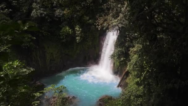 Rio Celeste Κόστα Ρίκα Γραφικό Καταρράκτη Απομονωμένο Τροπικό Δάσος Φυσικό — Αρχείο Βίντεο