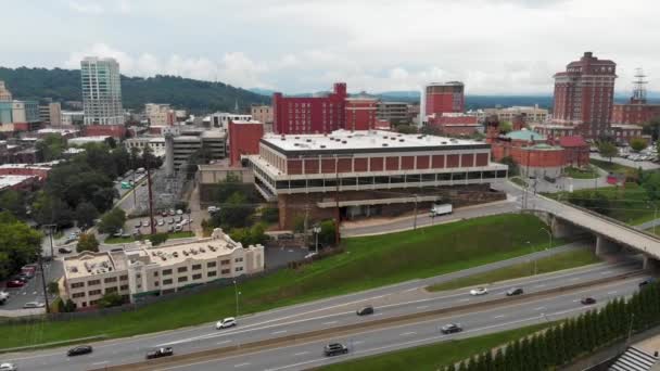 Drone Video Del Centro Convenciones Cherokee Harrah Centro Asheville Broadway — Vídeo de stock