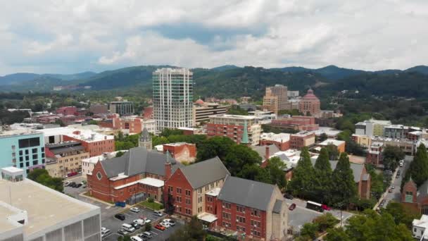 Drone Video Central United Methodist First Presbyterian Trinity Episcopal Churches — Vídeo de stock