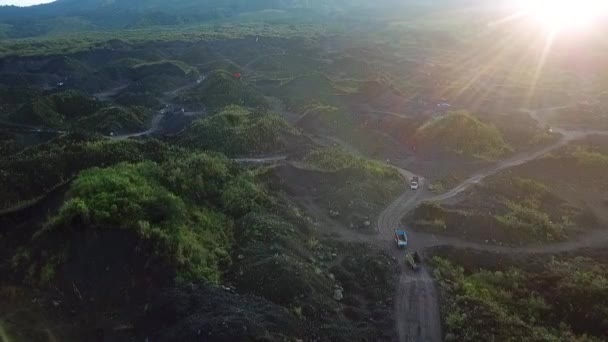 Velký Písečný Důl Svahu Sopky Merapi Písek Pochází Erupce Sopky — Stock video