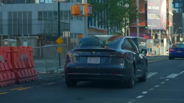 Tesla Driving New York City Road Footage Taken Moving Vehicle — Stock Video