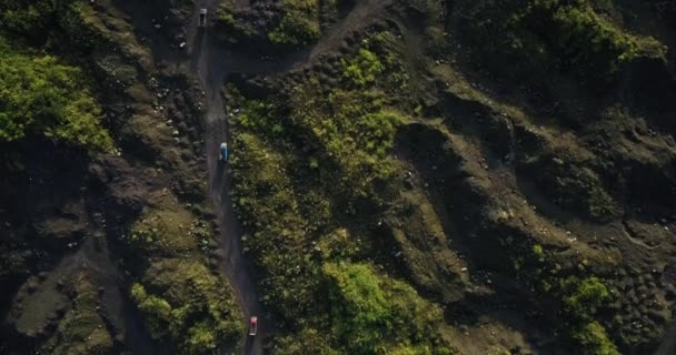 Drohnenaufnahmen Von Aktivitäten Auf Dem Minengelände Lkws Beladen Sand Und — Stockvideo