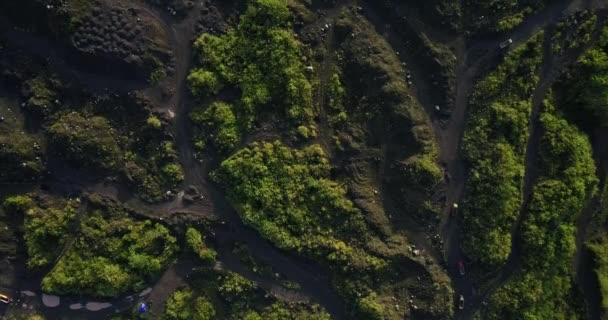 Tiro Aéreo Drones Actividad Sitio Mina Camiones Que Cargan Arena — Vídeos de Stock