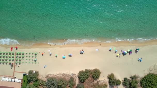 Vista Cenital Aérea Una Playa Mediterránea Islas Baleares España — Vídeos de Stock