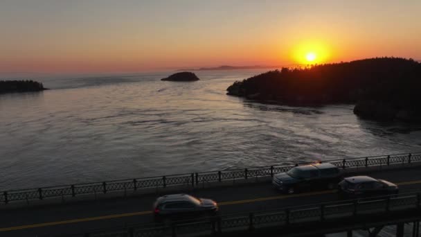 Long Aerial Shot Starting Sunset San Juan Islands Pulling Back — Stock Video