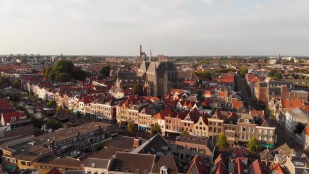 Auf Dem Weg Zur Gotischen Kirche Hooglandse Kerk Leiden Niederlande — Stockvideo