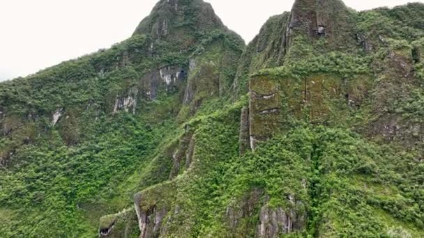 Flygdrönare Flyga Över Machu Pichu Mountain Peru Anderna Sydamerika Inkan — Stockvideo